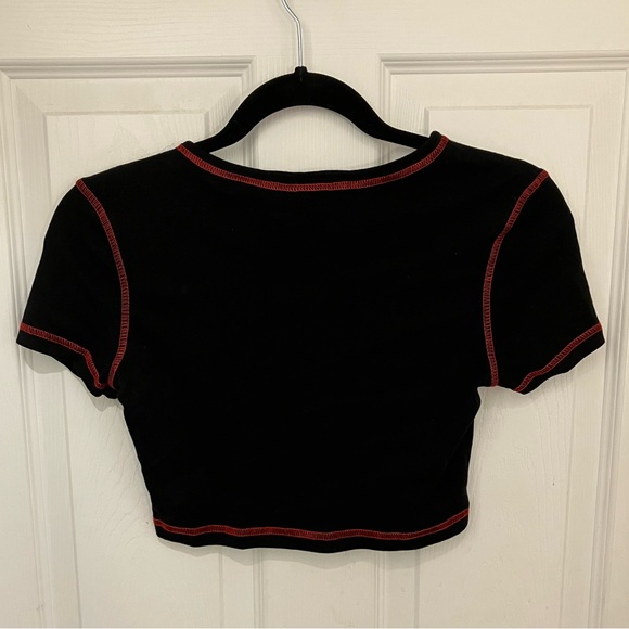 red chaotic baby-tee, h&m/divided - Picture 2 of 7